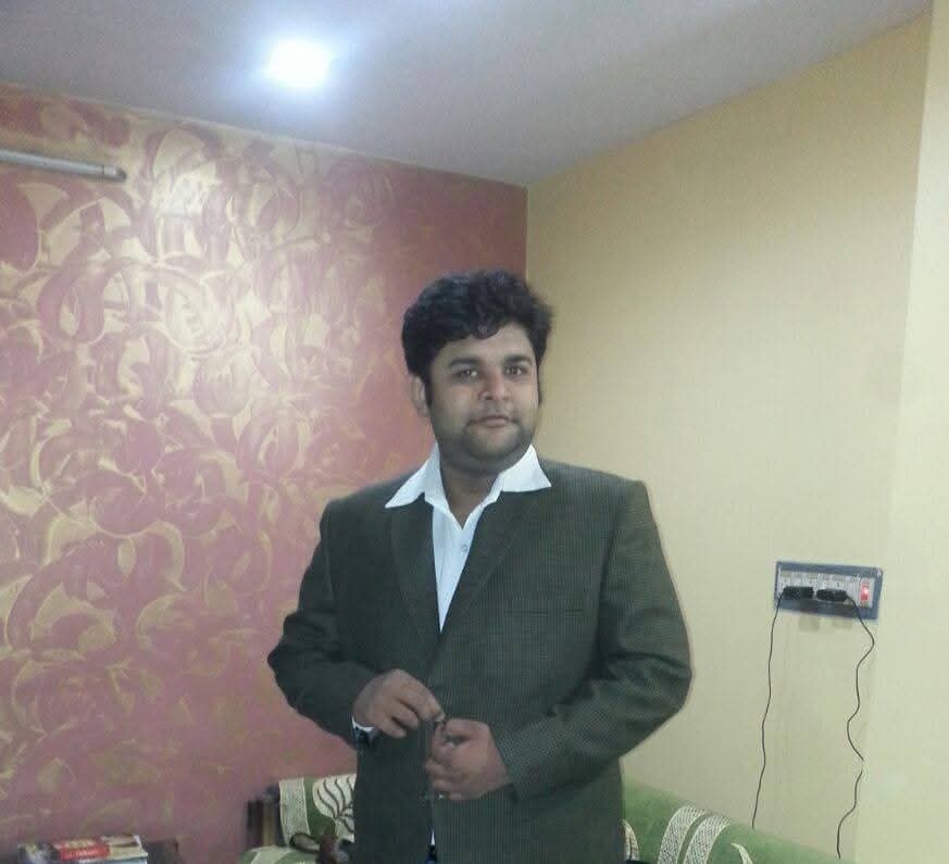 Dr. Sharique Hayat